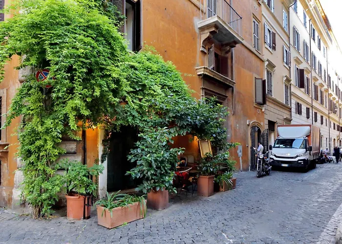 Luxury Charme Between Pantheon And Spanish Steps Apartament *